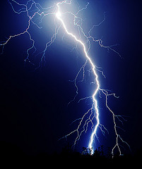 Lightning via Paddl on Flickr.jpg
