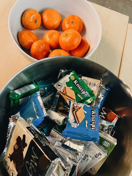 Datei:Snacks.jpg